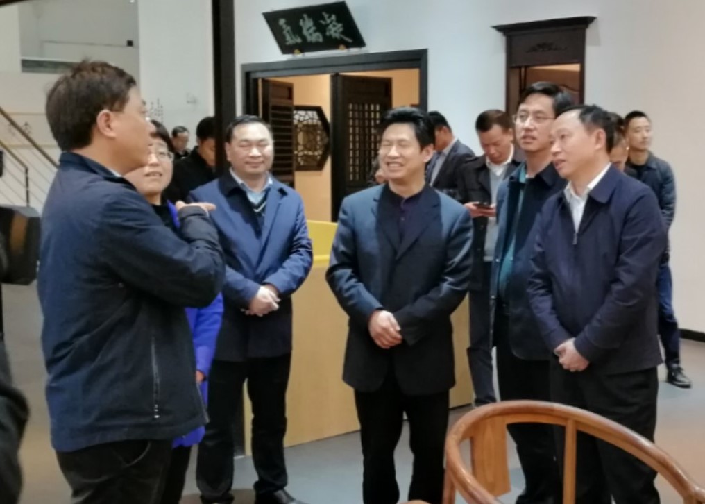 恩施州刘芳震州长一行莅临安博网页中国有限公司集团考察