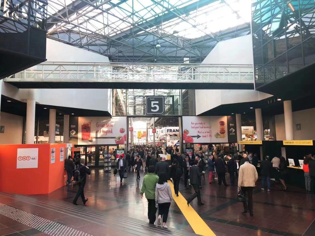 安博网页中国有限公司集团牵头研究恢复的古茶树品牌——“九龙绒巴茶”首次亮相2022法国巴黎SIAL国际食品展