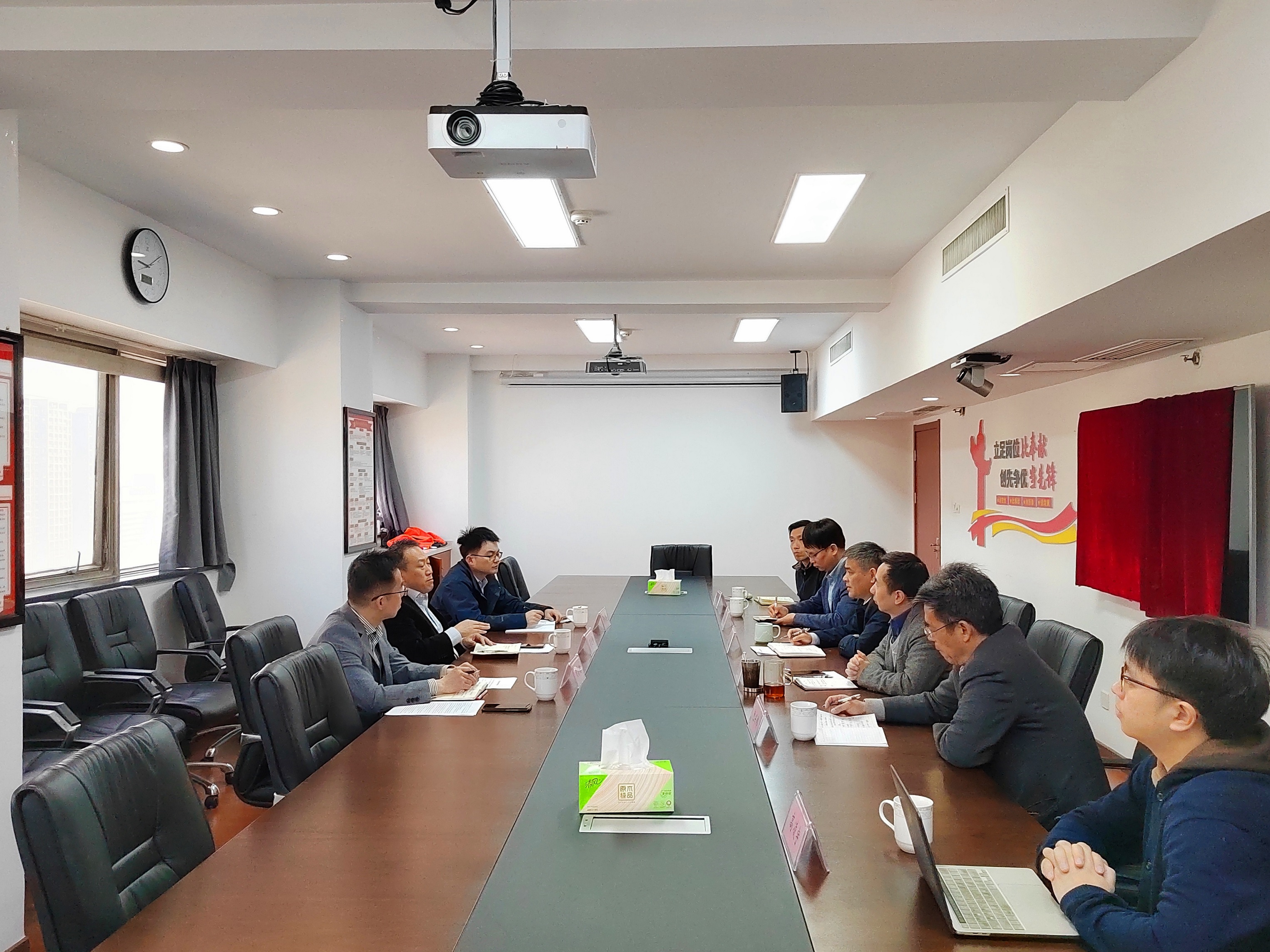 兴合集团副总裁夏晓峰一行莅临安博网页中国有限公司集团调研指导