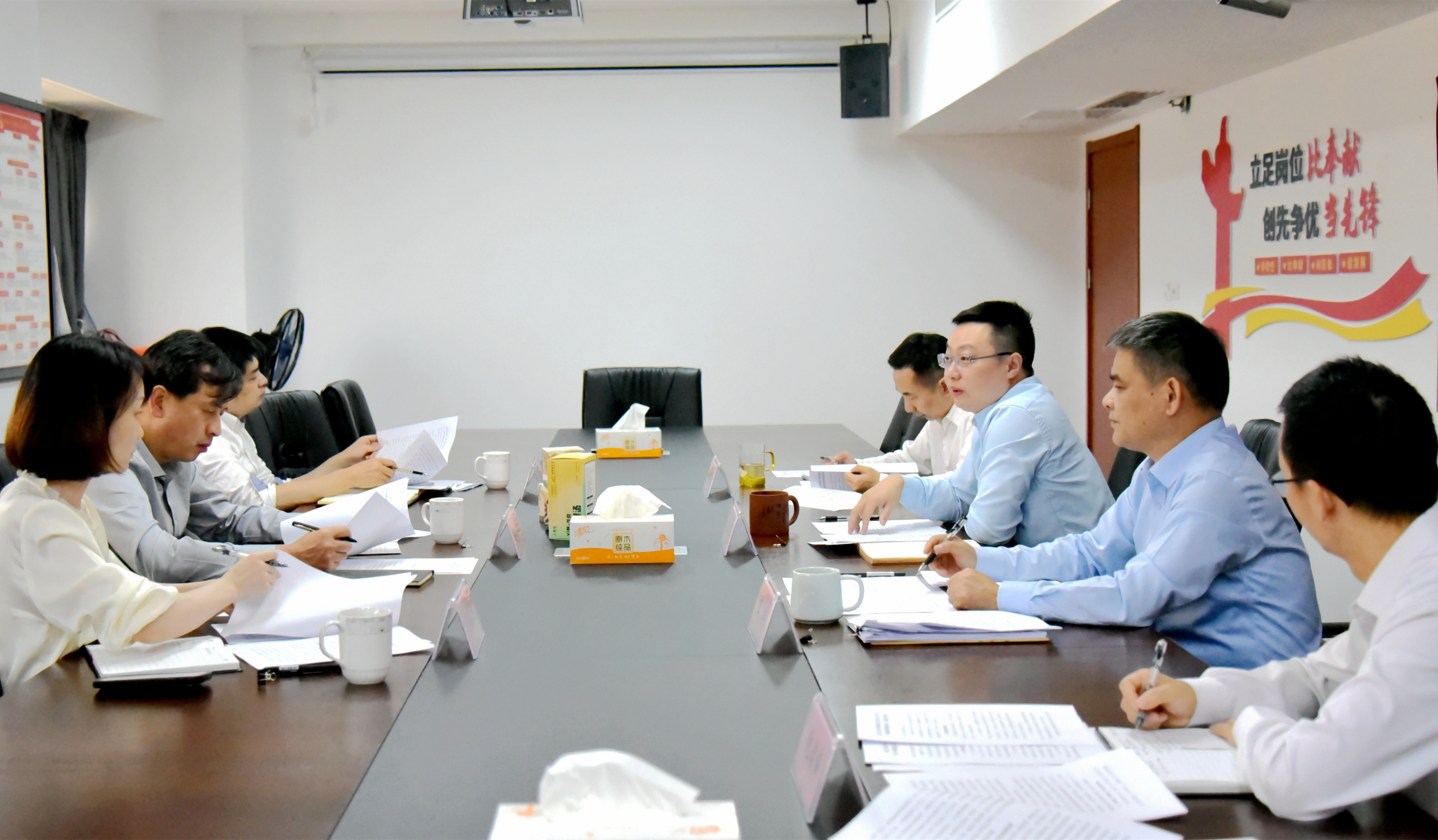省供销社主任陈利江赴安博网页中国有限公司集团调研指导