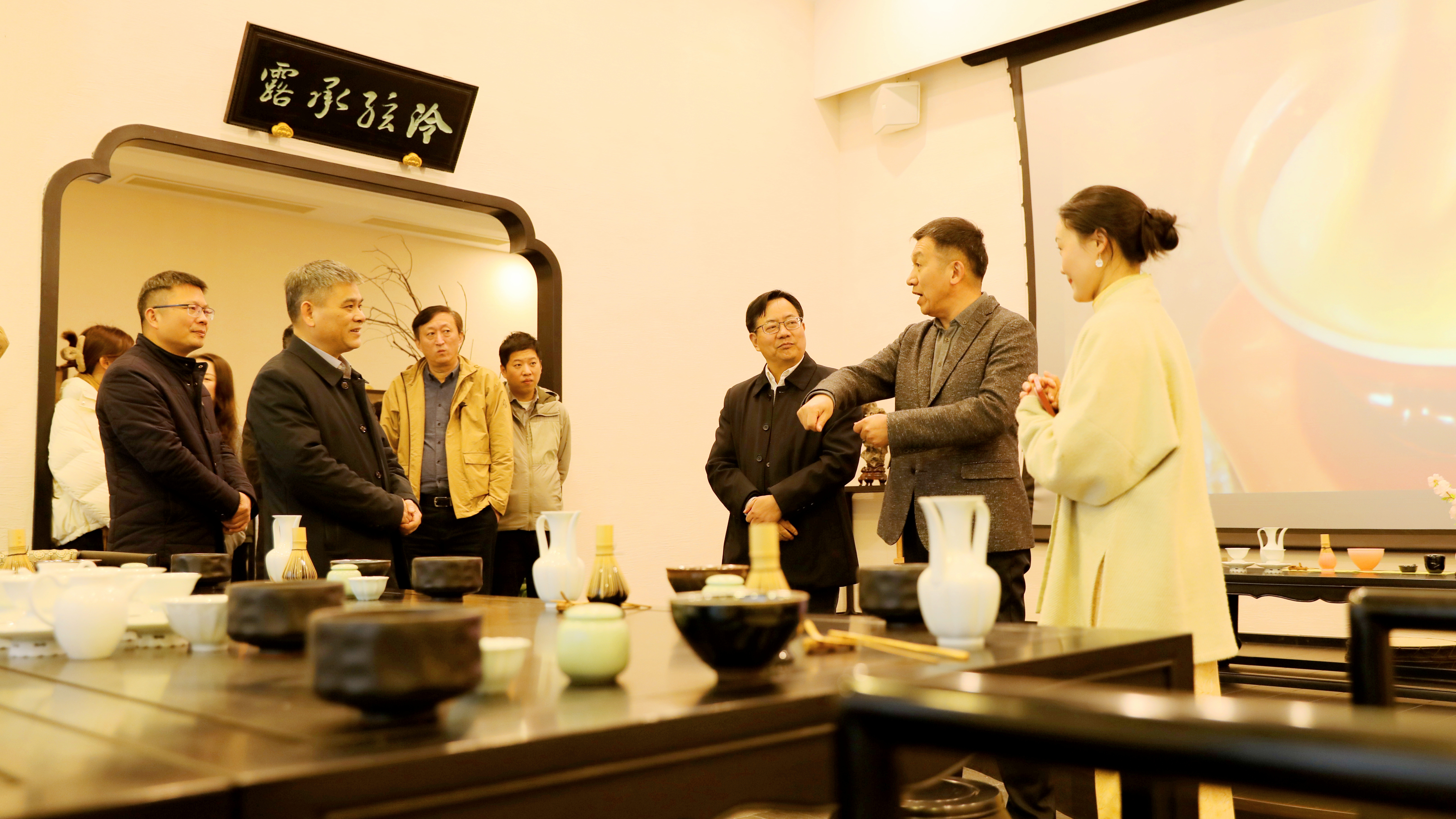 上海市供销社马晨辉副主任调研安博网页中国有限公司集团