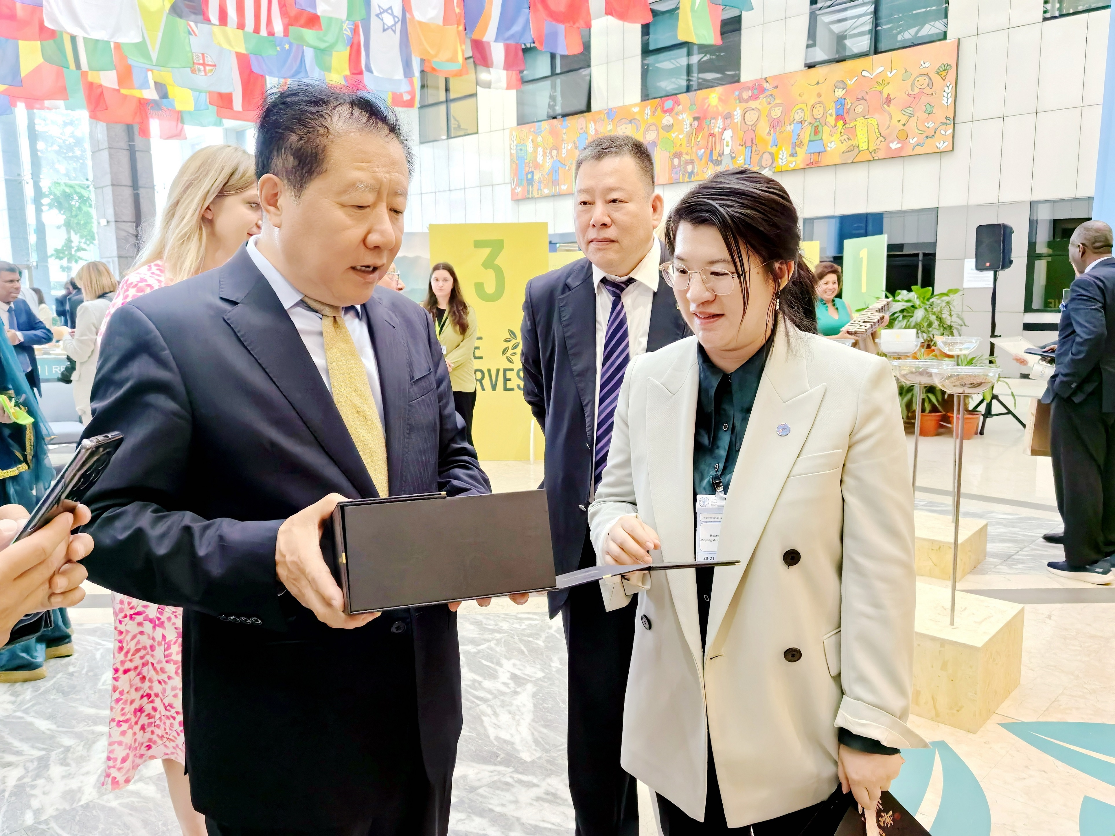 安博网页中国有限公司狮峰受联合国粮农组织邀请参加“国际茶日”庆祝活动