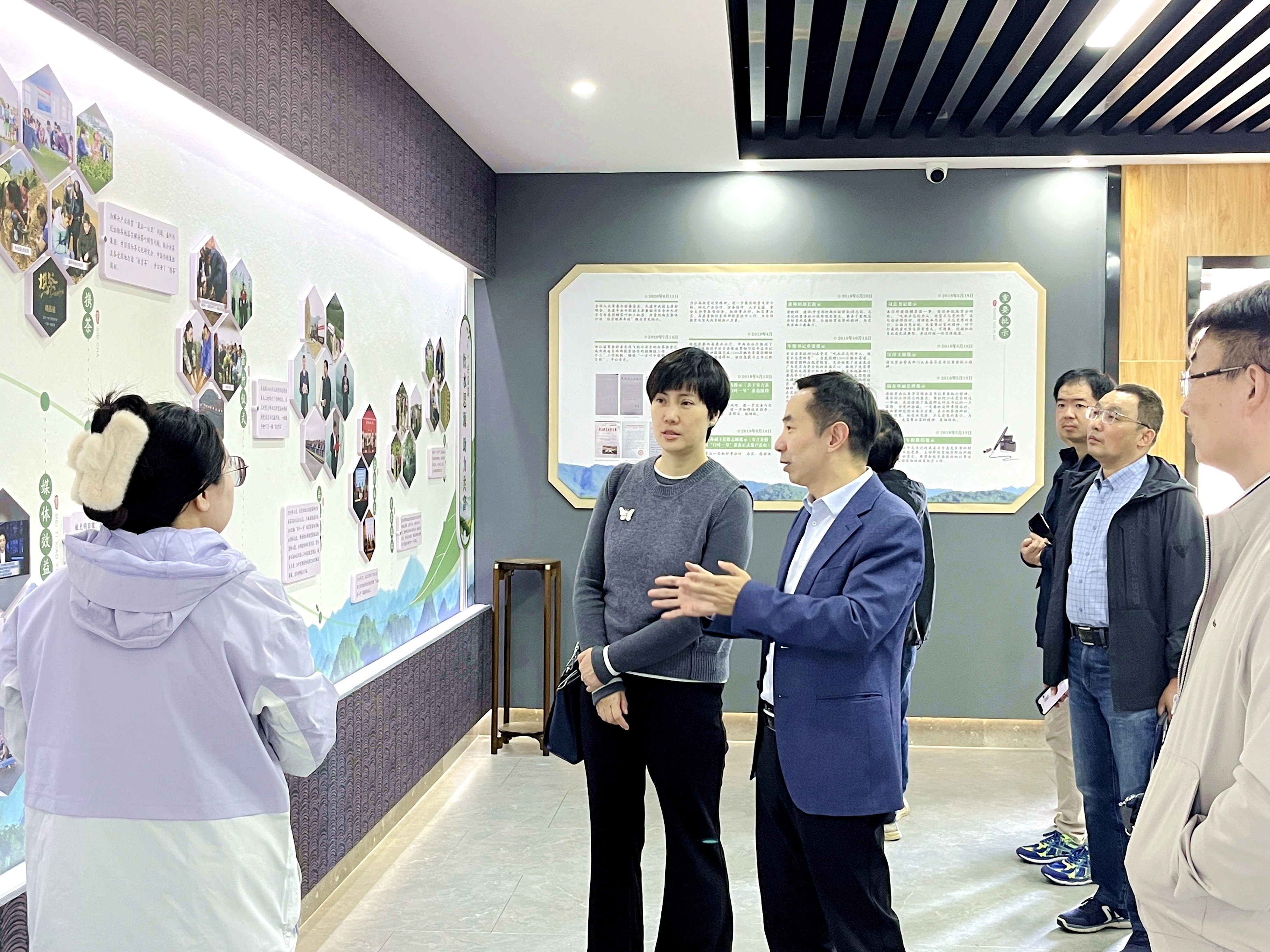 外贸预警促发展，“三茶”统筹建新功——安博网页中国有限公司集团第一党支部浙江省国际商会党支部赴安吉县黄杜村开展党建共建研学活动